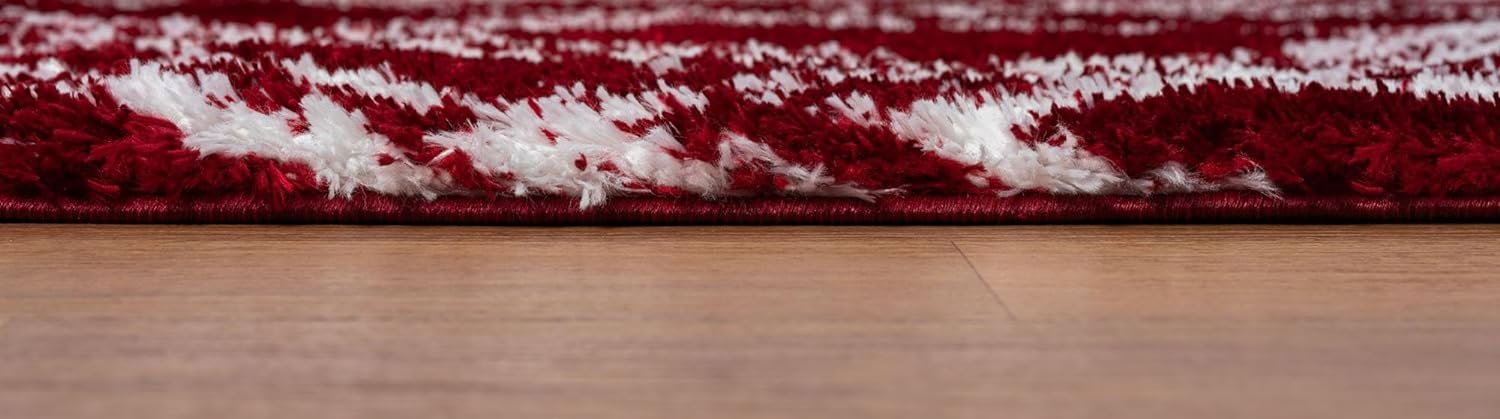 Modern Shaggy Rug - Luxurious Feel with Geometric Diamond Pattern