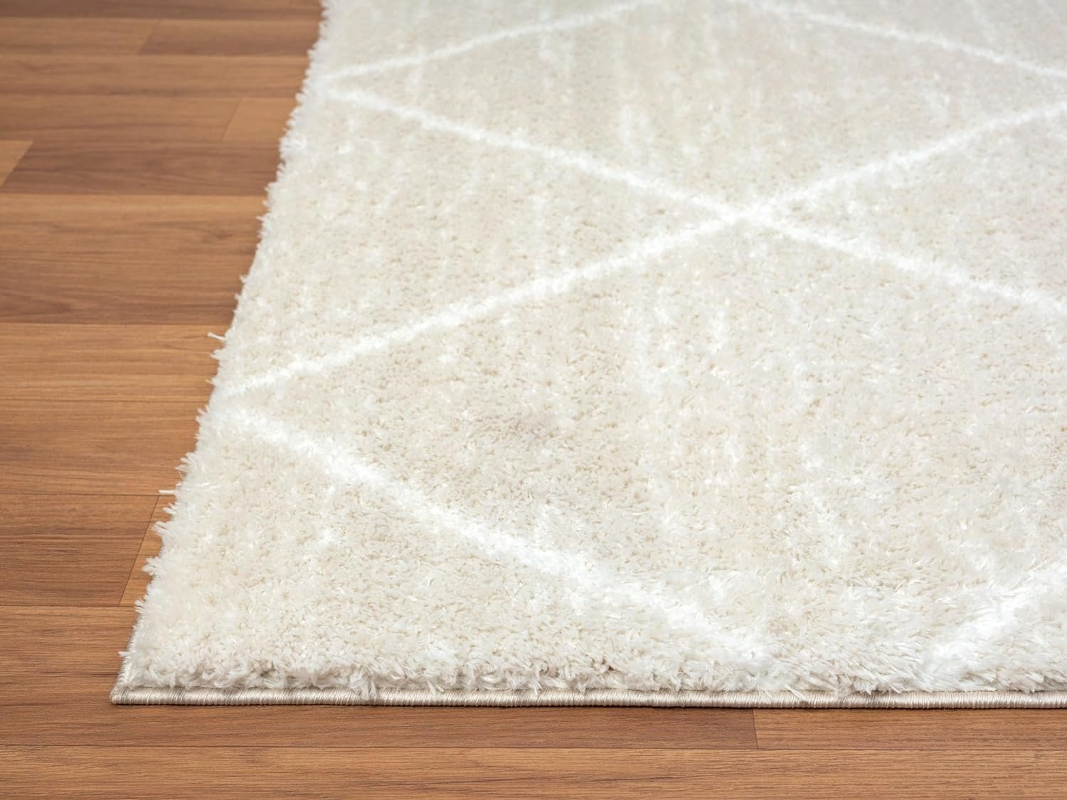 HR Luxurious Moroccan Diamond Shag Rug | Plush 1-Inch-High Pile Soft & Durable Area Rug #26222