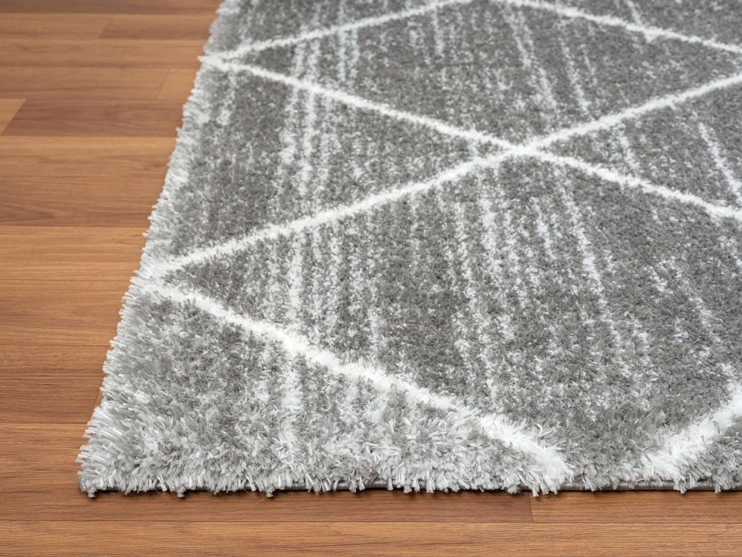 HR Luxurious Moroccan Diamond Shag Rug | Plush 1-Inch-High Pile Soft & Durable Area Rug #26222
