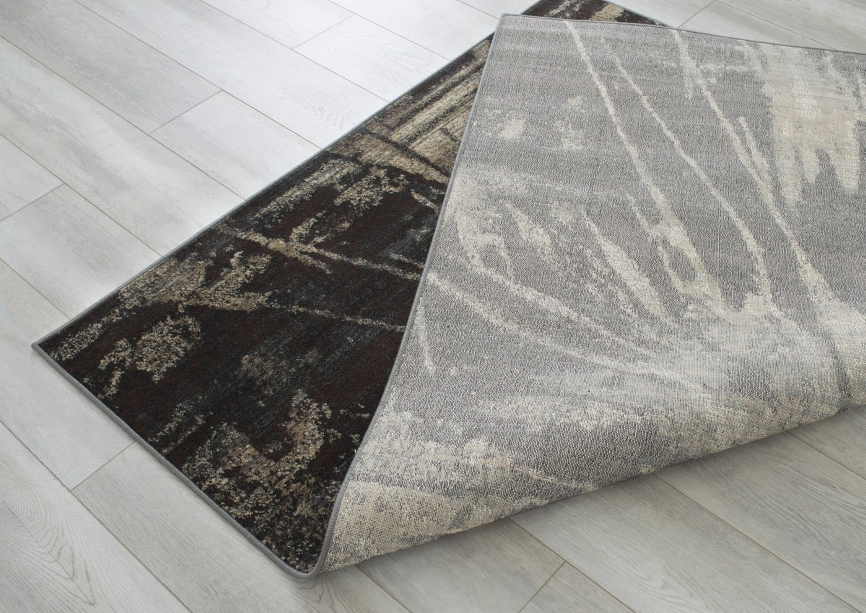 Abstract Splash Pattern Rug - Burgundy, Maroon, and Gold Design