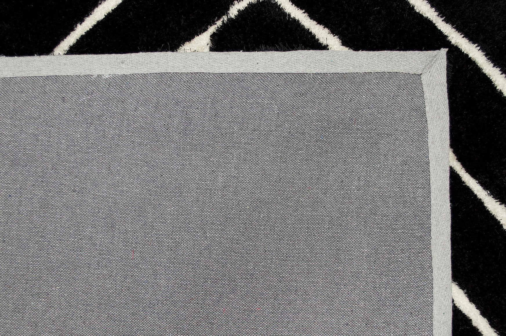 3-D Hand Carved Shaggy Rug - Soft Modern Colors