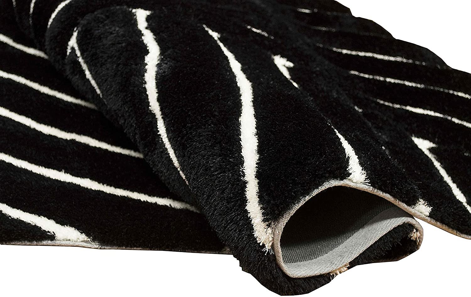 3-D Hand Carved Shaggy Rug - Soft Modern Colors