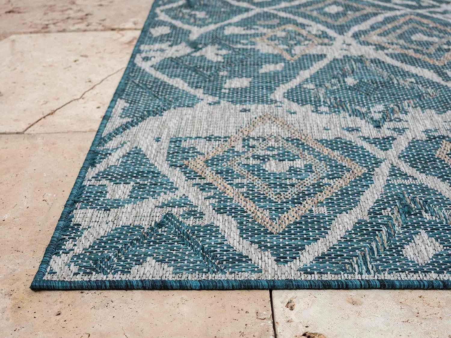 Waterproof Moroccan Outdoor Rug – Diamond Pattern – 5x7 & 8x10 Size