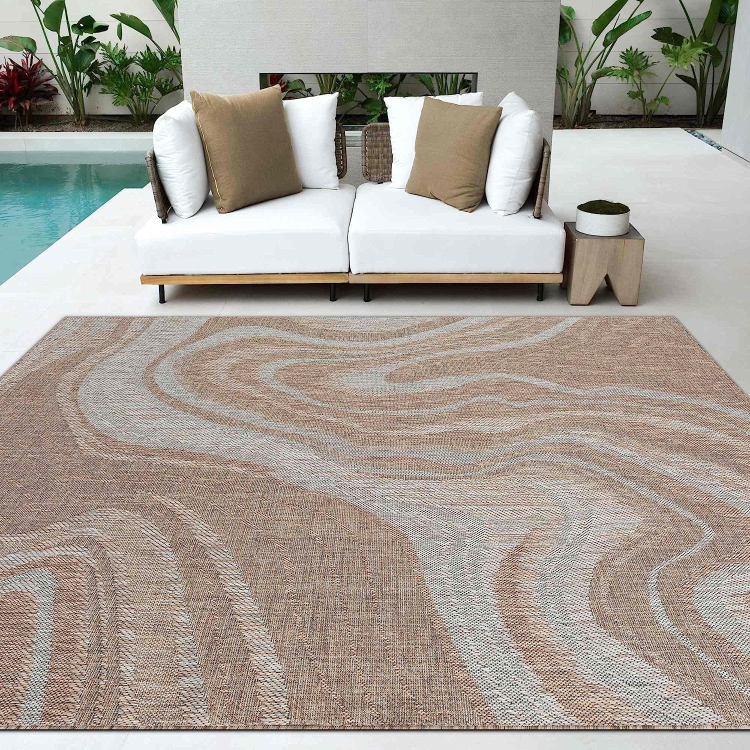 Ocean Pattern Outdoor Rug – Waterproof, Fade-Resistant – 5x7 & 8x10 Sizes