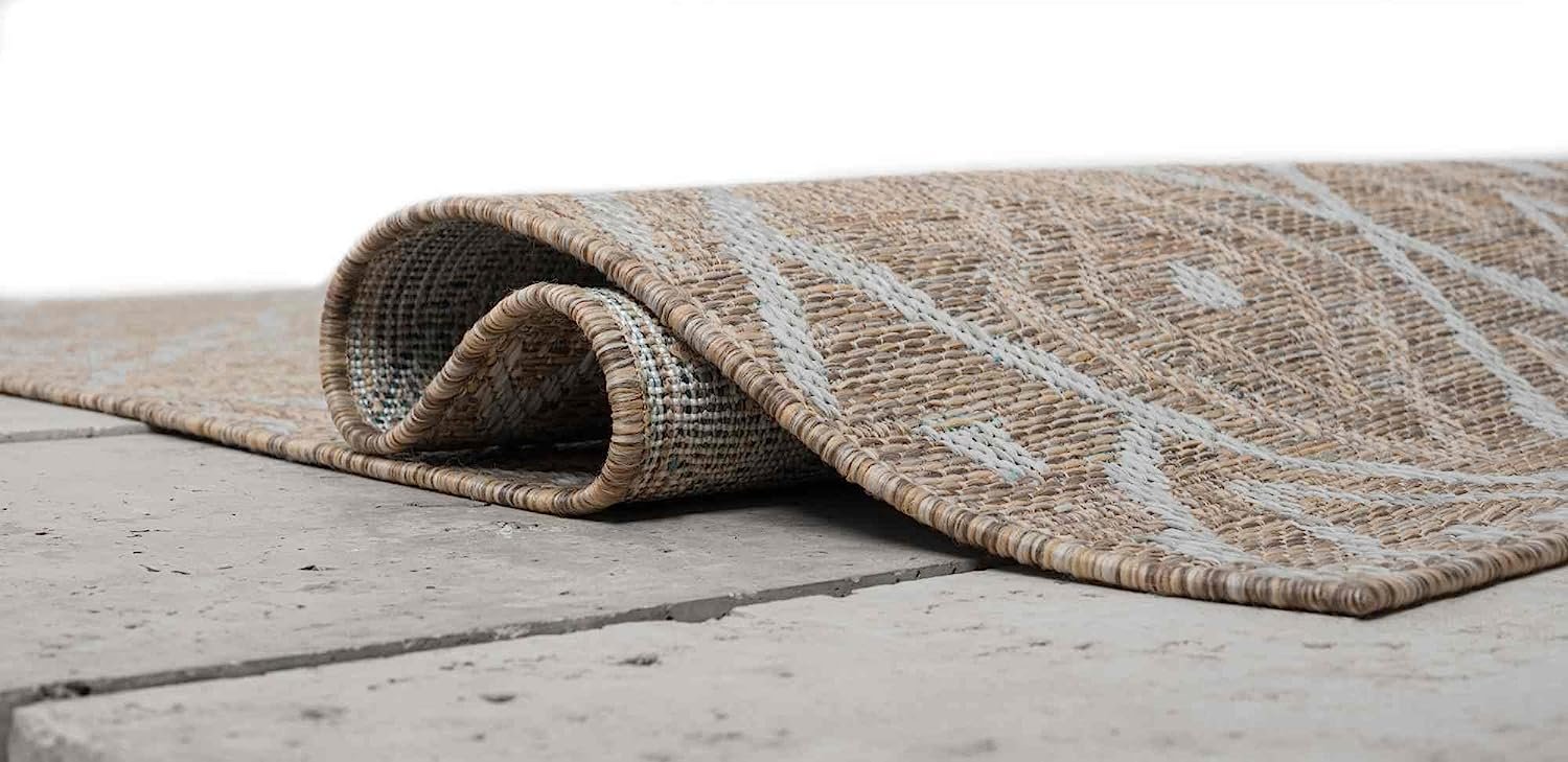 Waterproof Moroccan Outdoor Rug – Diamond Pattern – 5x7 & 8x10 Size