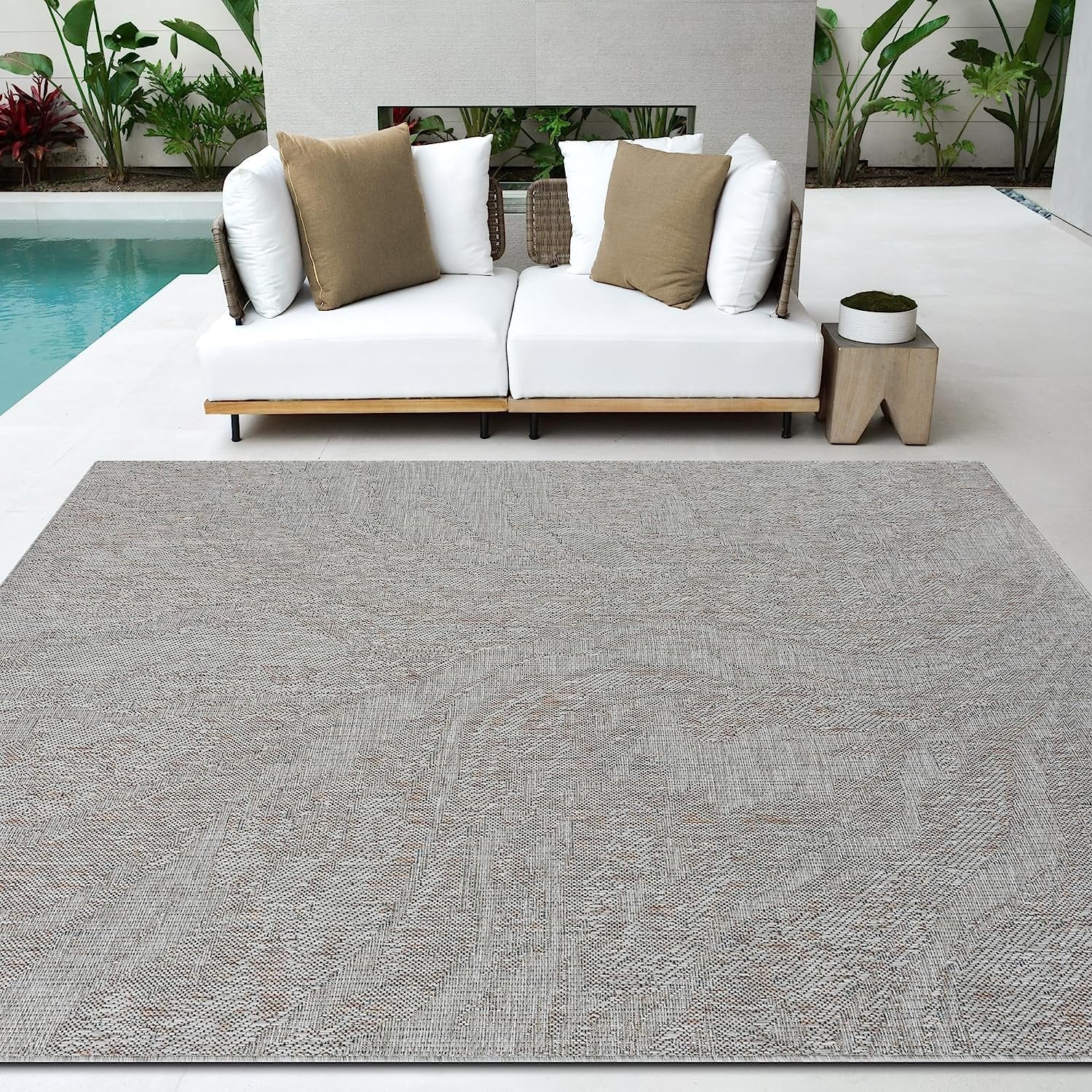 Abstract Outdoor Rug – All-Weather, Easy Clean, and Pet-Friendly