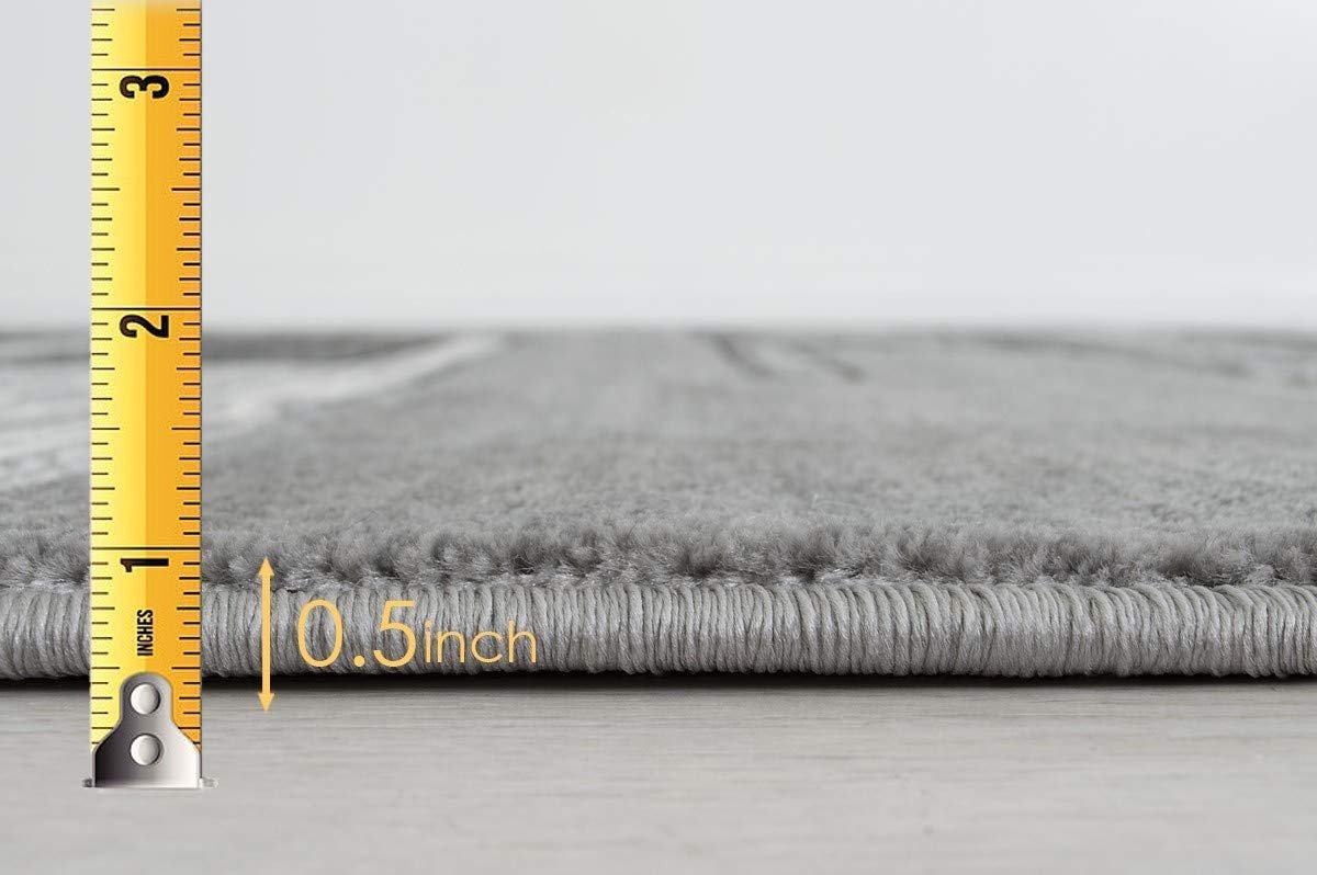 Monochromatic Rug/Linier Design Hand Carved 11