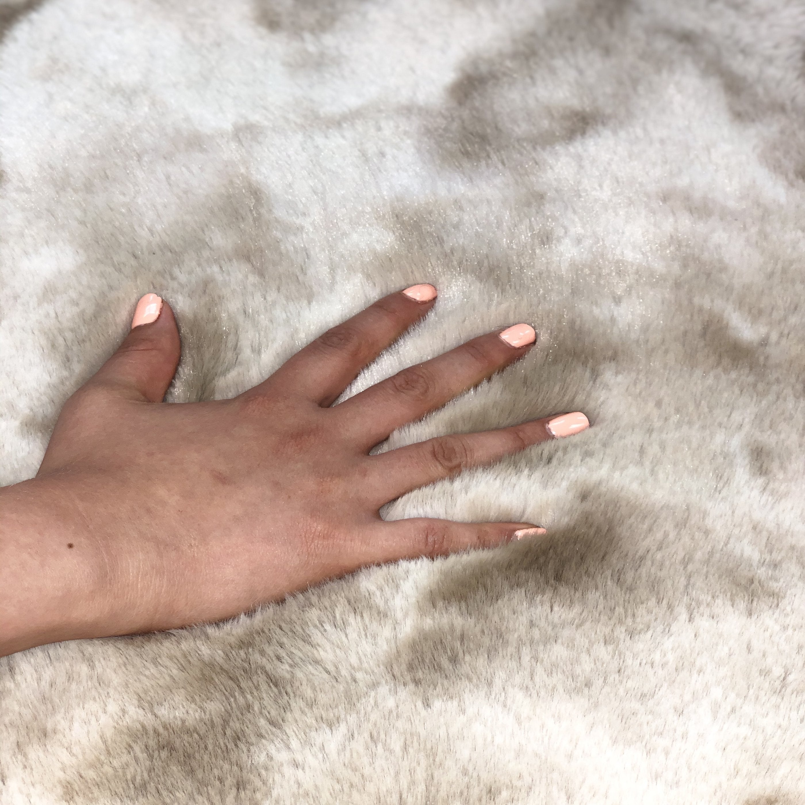 Fur Faux Rug Non-Slip Backing