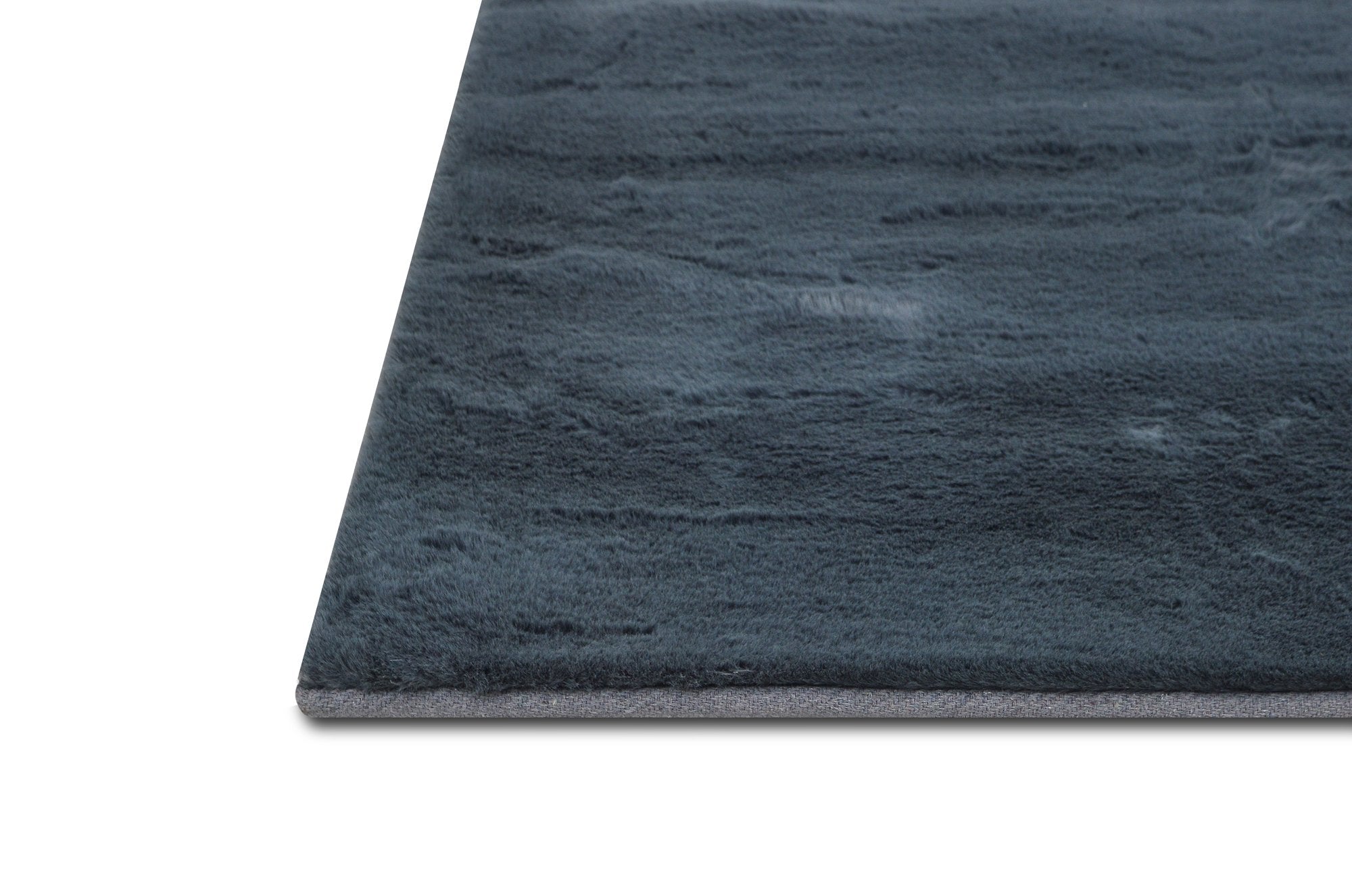 Fur Faux Rug Non-Slip Backing