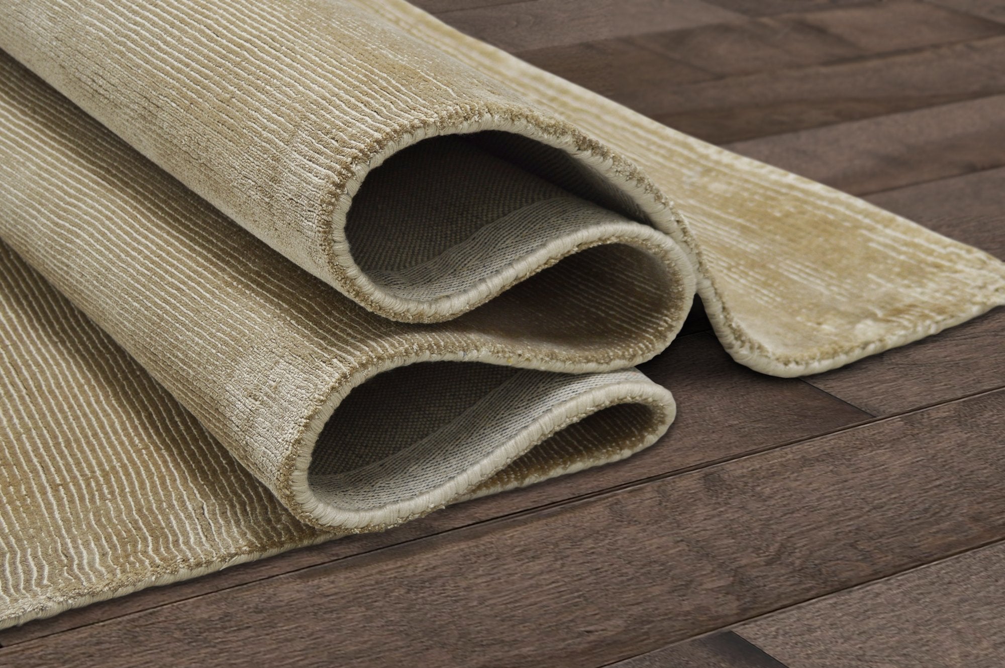 Champagne Color Rugs Viscose Ultra-Soft Hand Knotted in India Rugs for Dining Room