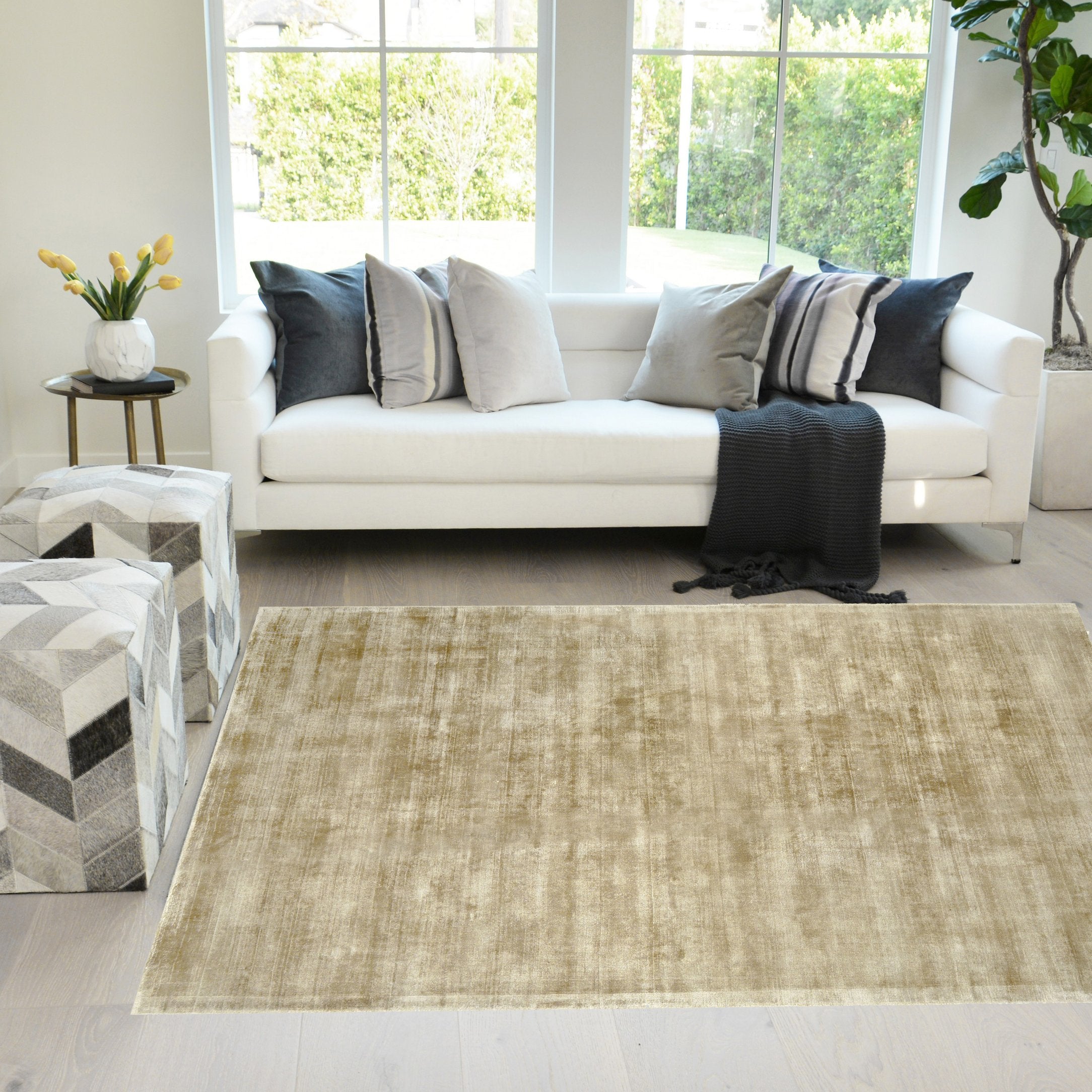 Champagne Color Rugs Viscose Ultra-Soft Hand Knotted in India Rugs for Dining Room