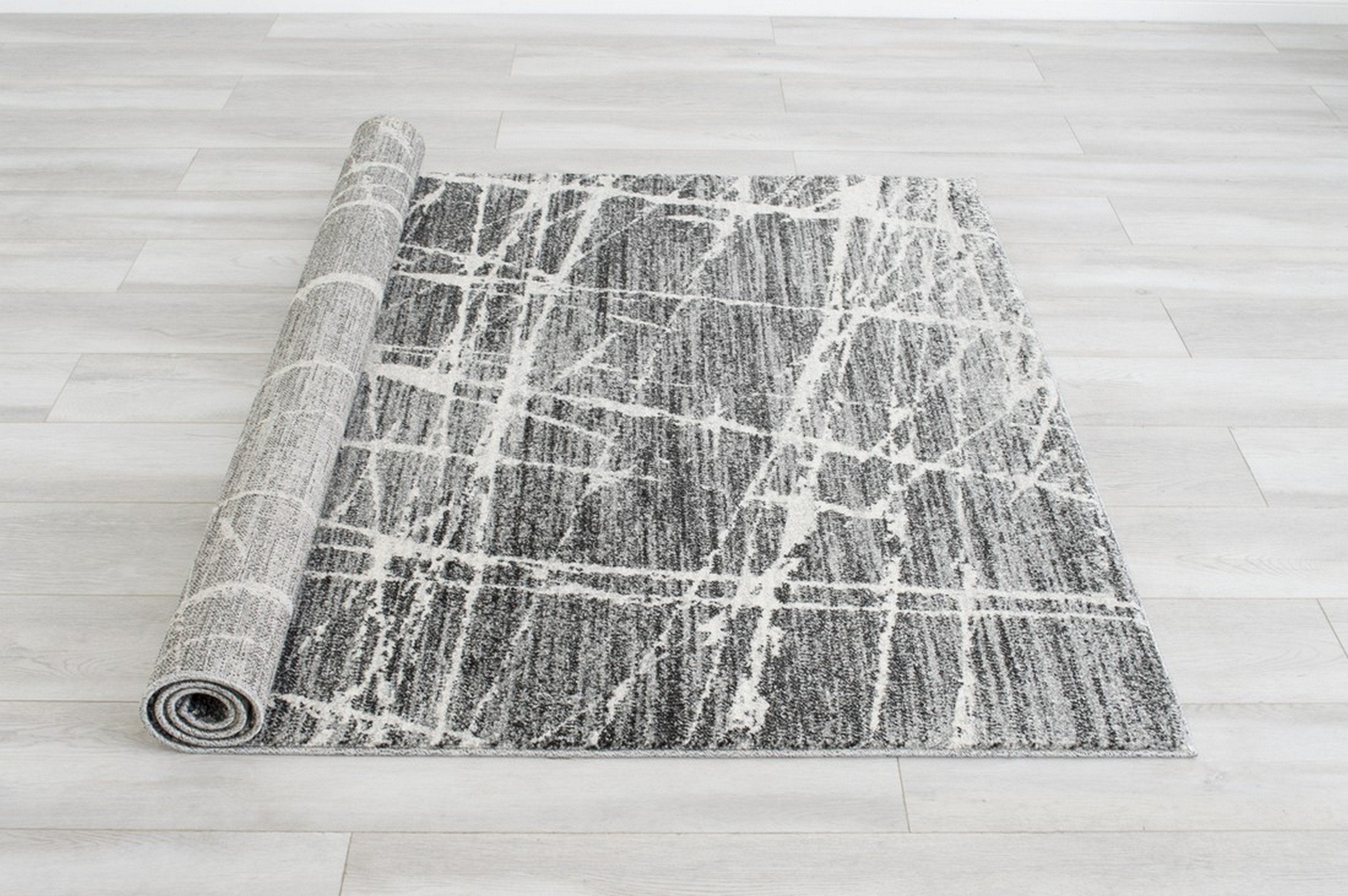 Silver/Ash Gray Thunder Pattern Fashion Rug (5 x 7 feet)