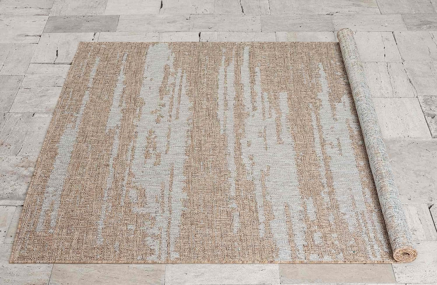Abstract Outdoor Rug – Waterproof and Fade-Resistant – 5x7 & 8x10 Sizes