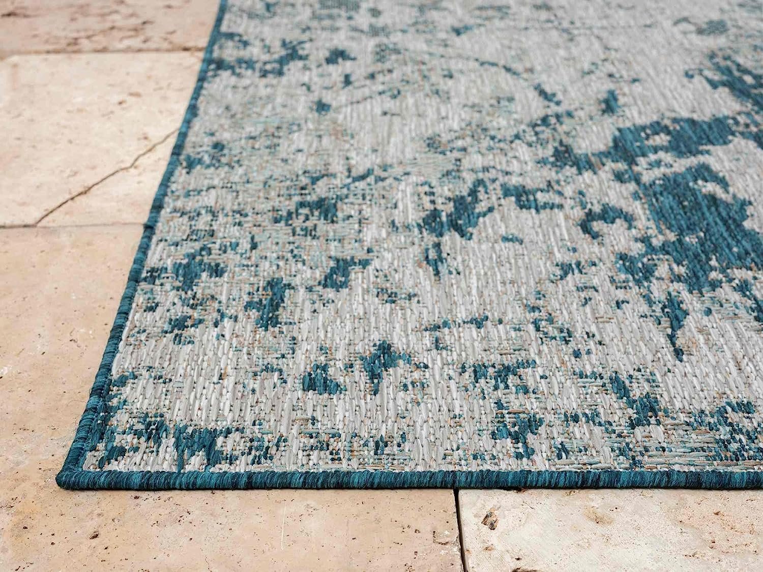Waterproof Abstract Outdoor Rug - Fade Resistant & Easy Clean