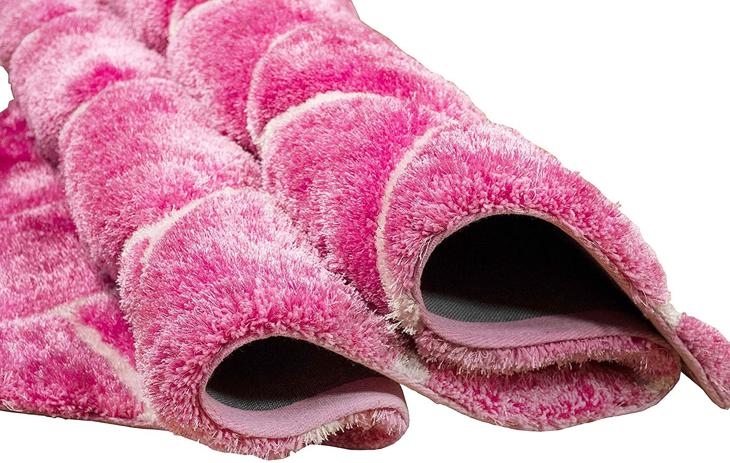 3-D Hand Carved Shaggy Rug - Soft Modern Colors