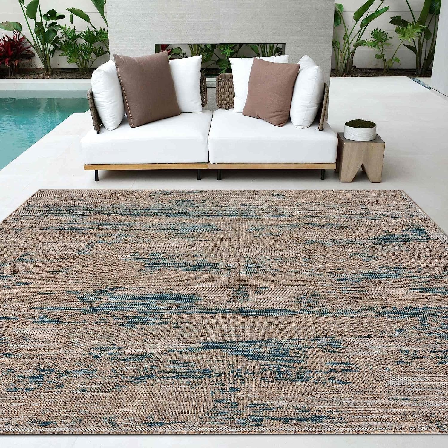 HR Waterproof Abstract Outdoor Rug - Stain and Fade-Resistant #1660